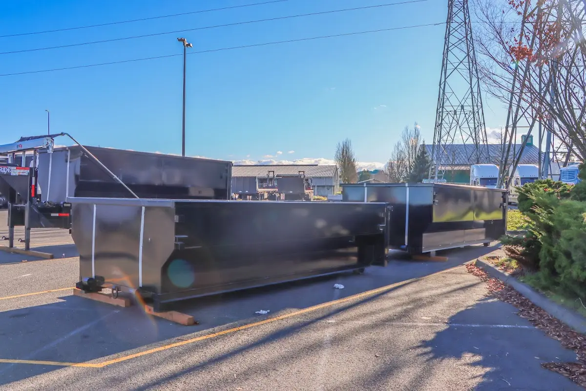 Professional dumpster rental and junk removal service in Sandy
